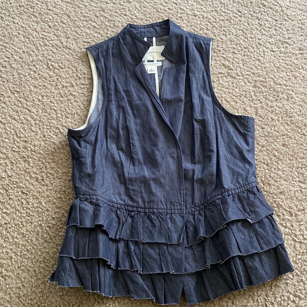 Denim Banana Republic shirt . Worn Once